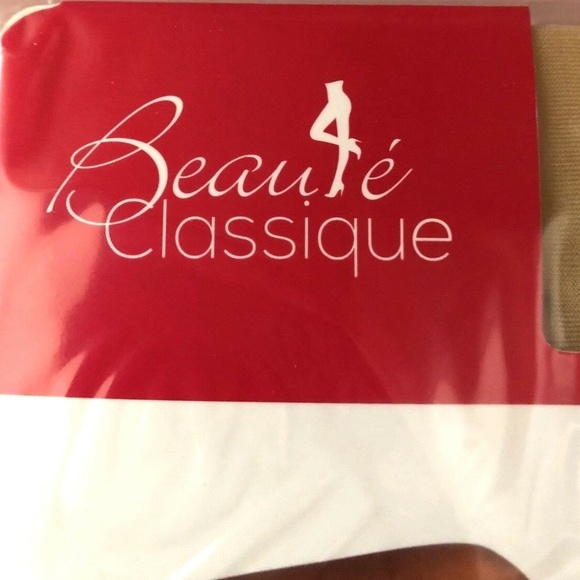 Lot of 5 Pair Beaute Classique Pantyhose NWT - Picture 6 of 6